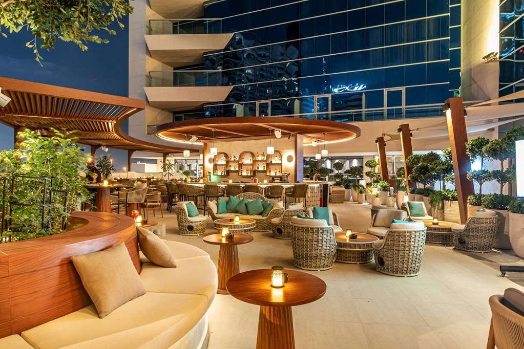 The First Collection Dubai Business Bay Hotel Restaurant photo The Sky Bar at the Marina East